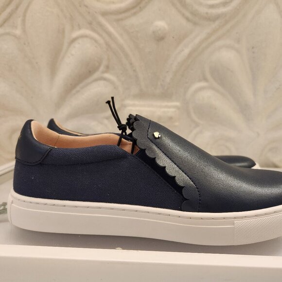 NWOB Kate Spade Aleta Scalloped Slip-on Sneakers. MSRP $129. Size 6.5. N UWT - Picture 2 of 10